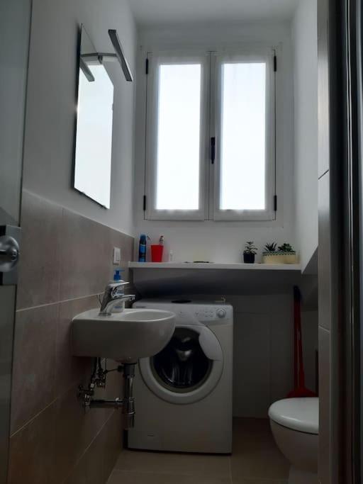 Apartament La Mansarda Delle Mongolfiere Turyn Zewnętrze zdjęcie
